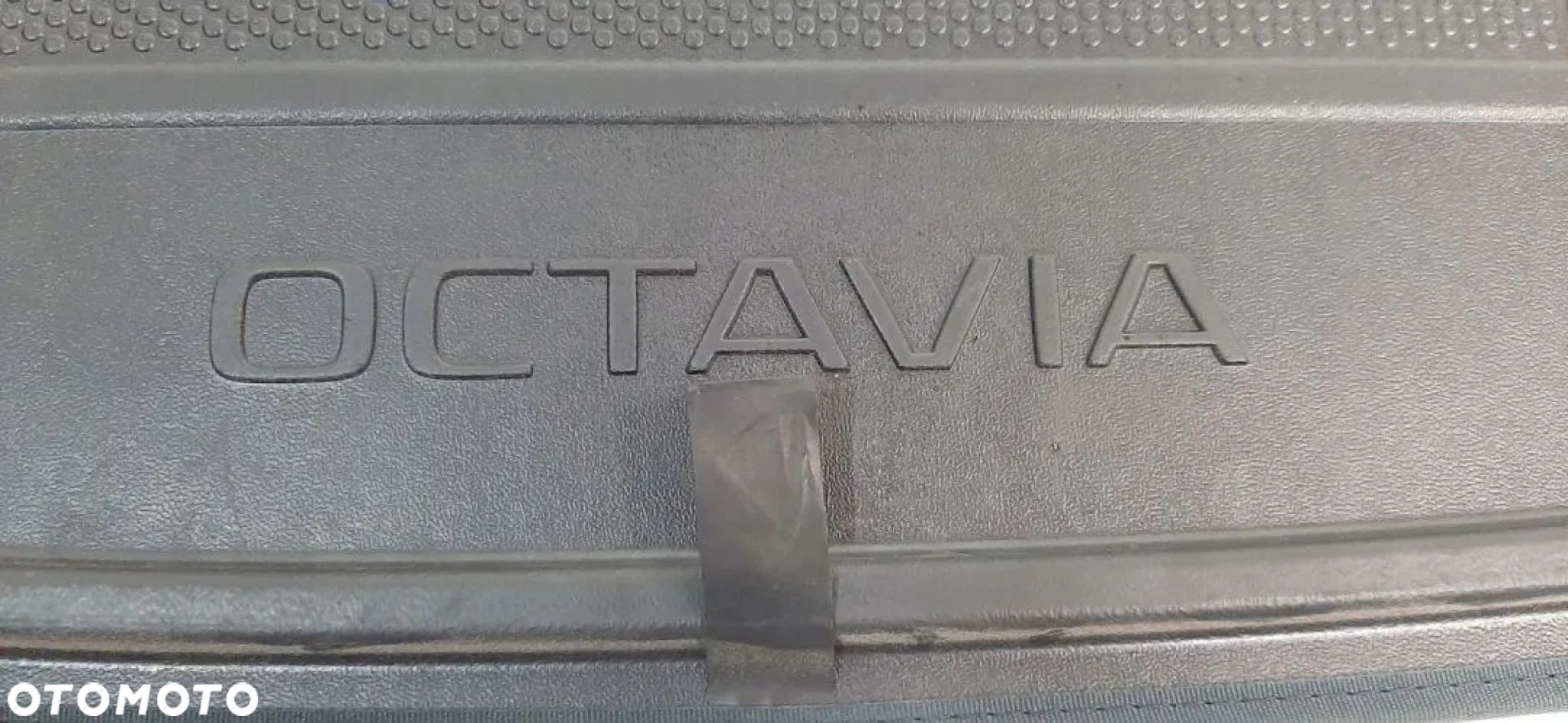 PODŁOGA WYKŁADZINA BAGAŻNIK SKODA OCTAVIA KOMBI 14 - 4