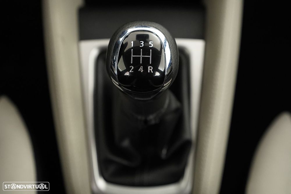 Nissan Micra 1.0 IG-T N-Design Black - 11