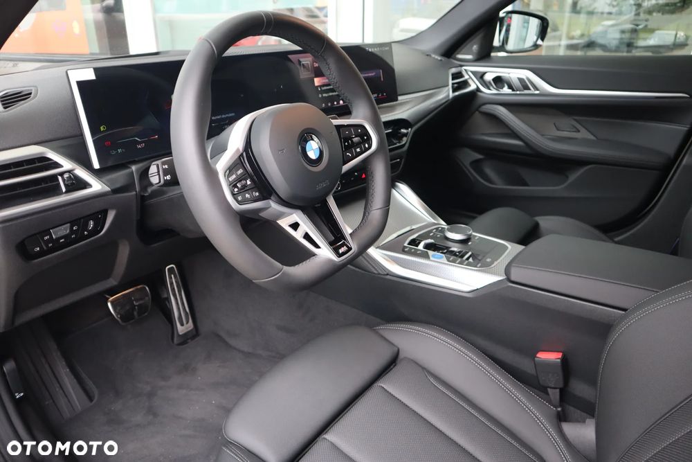 BMW i4 - 10