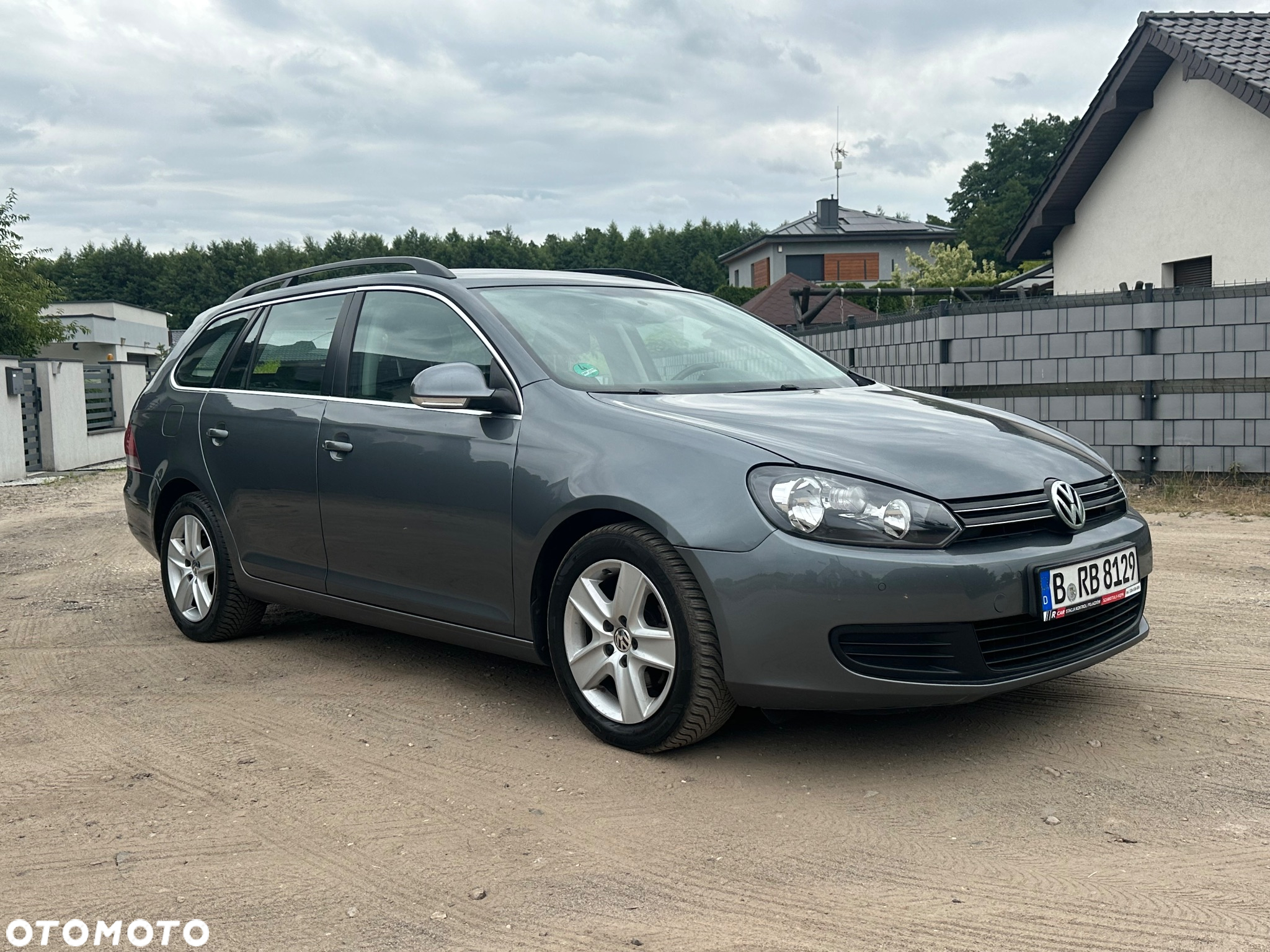 Volkswagen Golf 1.6 TDI DPF Style - 2