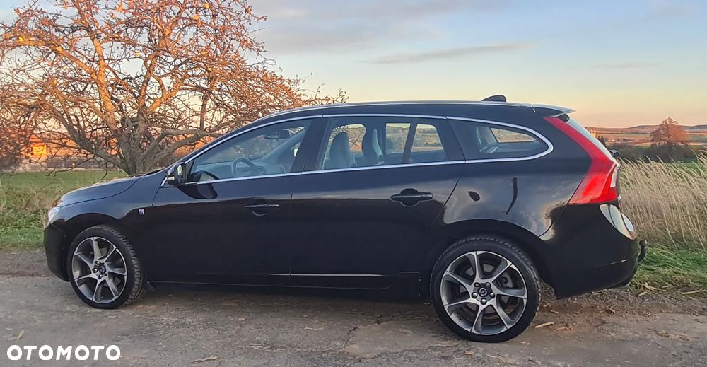 Volvo V60 D2 Drive-E Ocean Race - 3