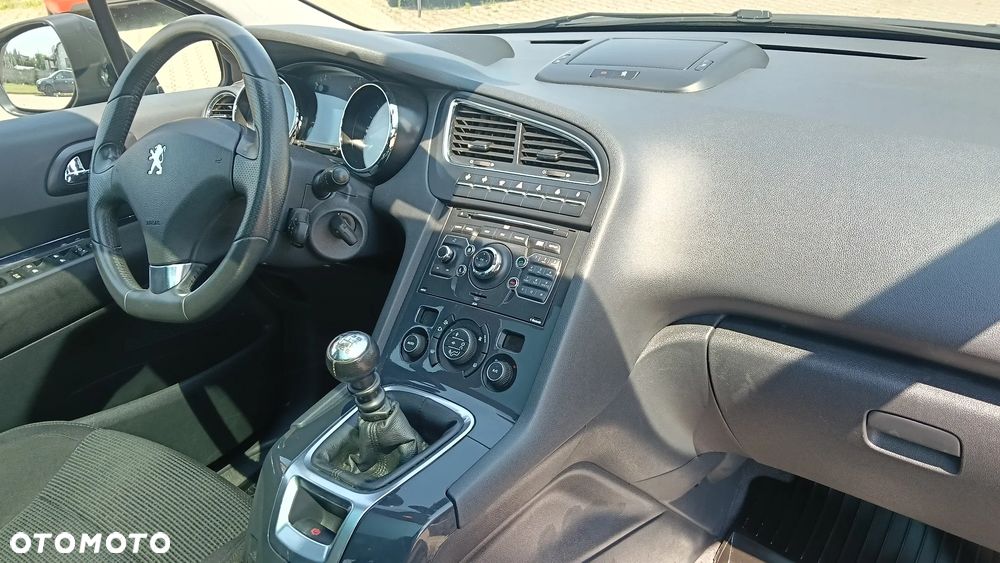 Peugeot 5008 2.0 HDi Family 7os - 10
