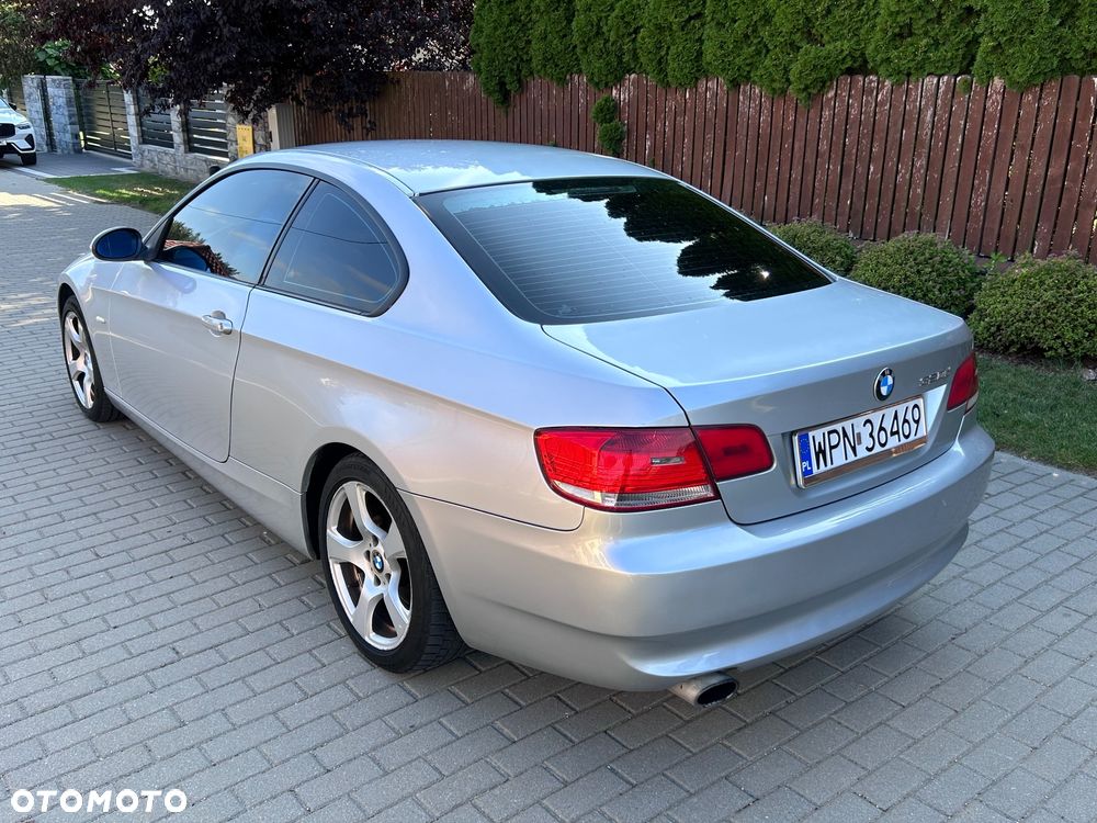 BMW Seria 3 320d - 18