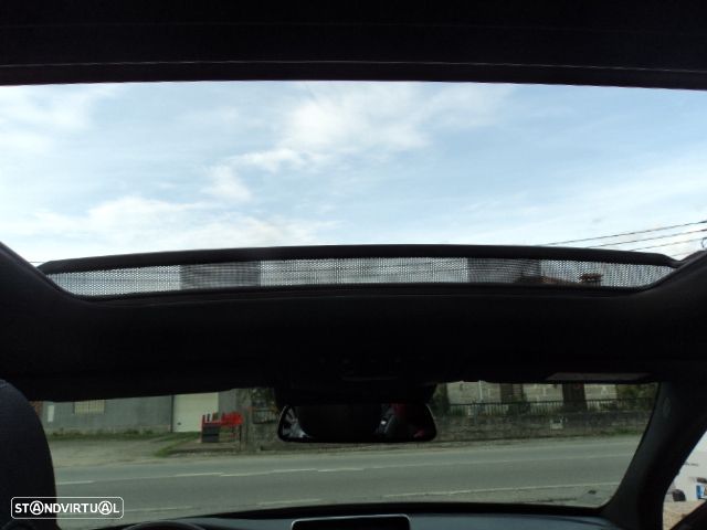 Mercedes-Benz C 350 e T 7G-TRONIC AMG Line - 38