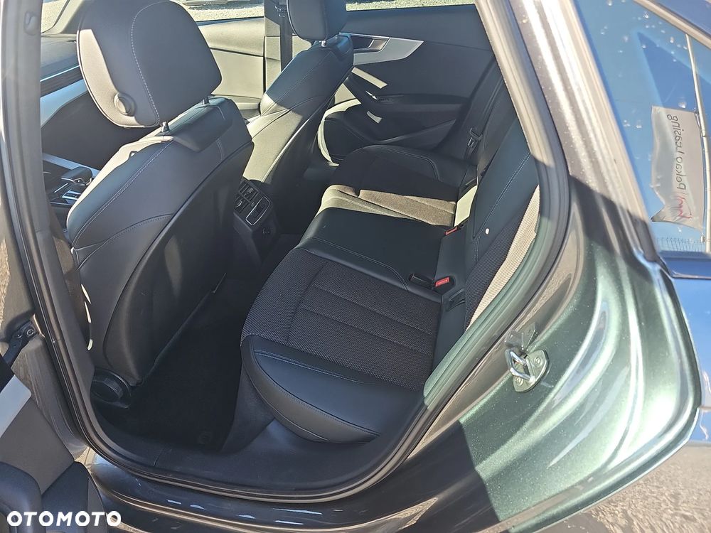 Audi A4 Limousine - 18