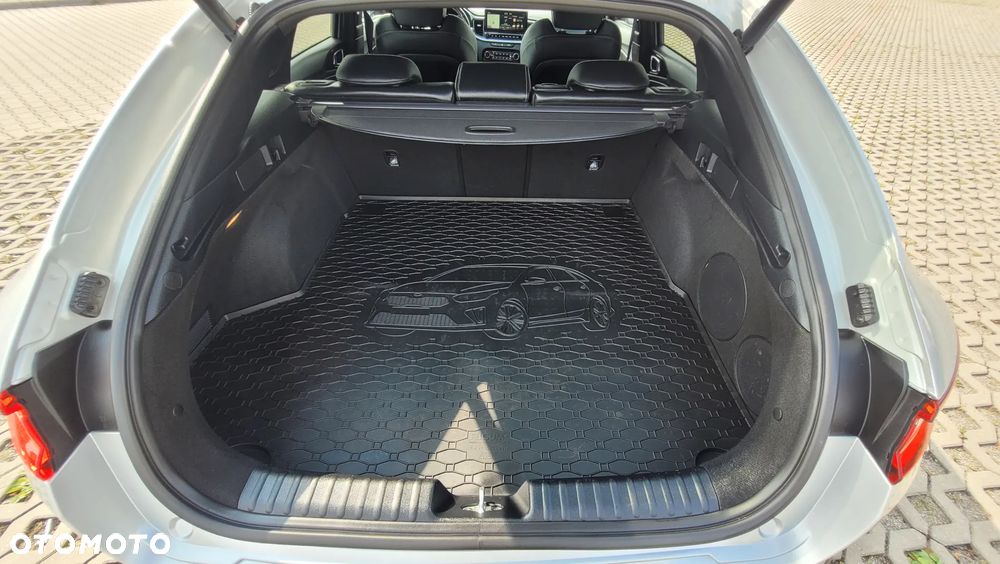 Kia ProCeed 1.6 CRDi GT Line DCT - 18