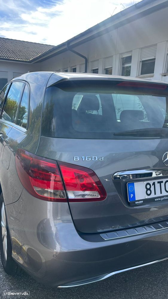 Mercedes-Benz B 160 d Urban - 2