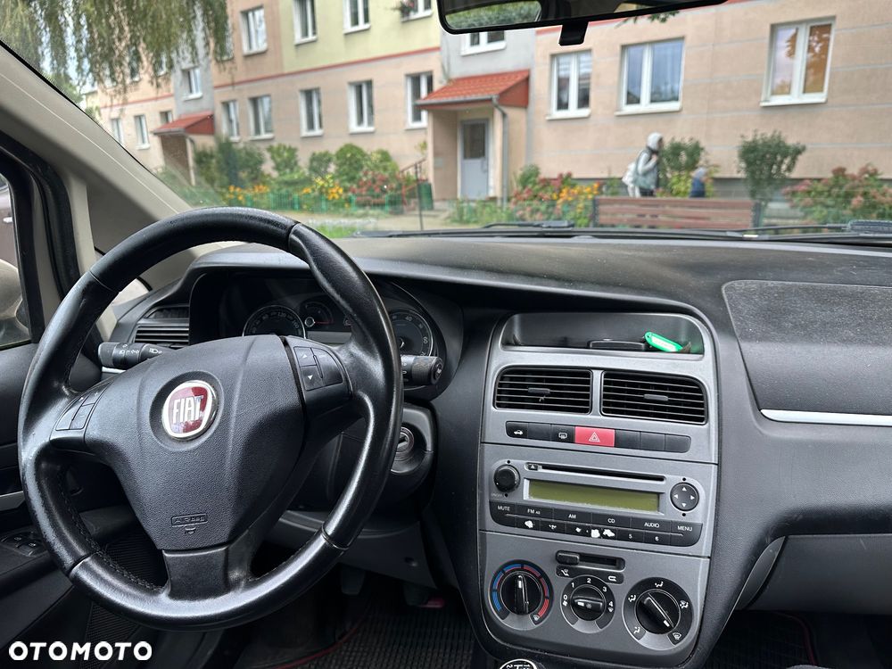 Fiat Linea 1.4 Active - 9