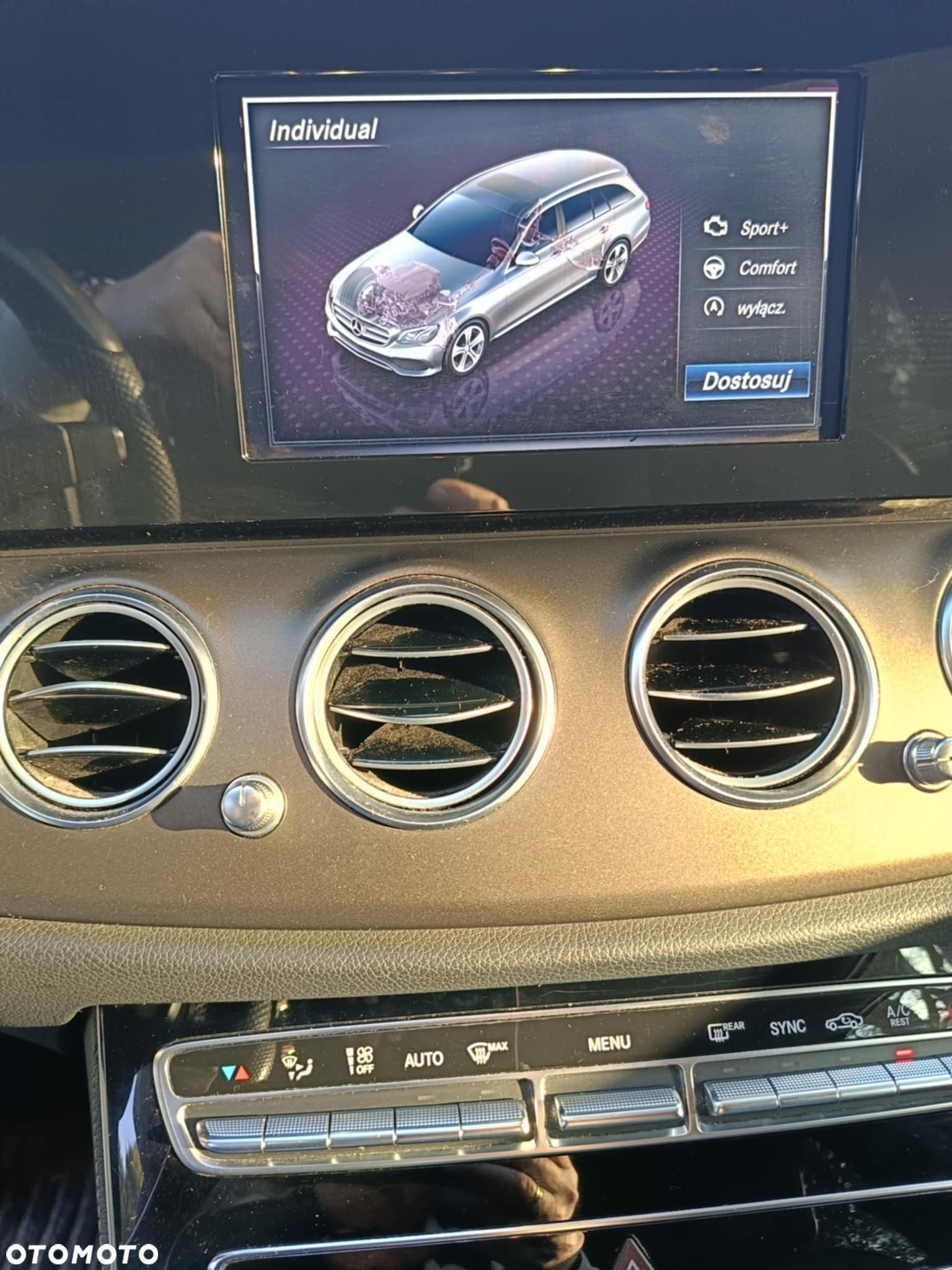 Mercedes-Benz Klasa E - 15