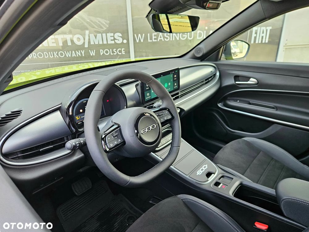 Fiat 600 1.2 Turbo Sport eDCT - 15