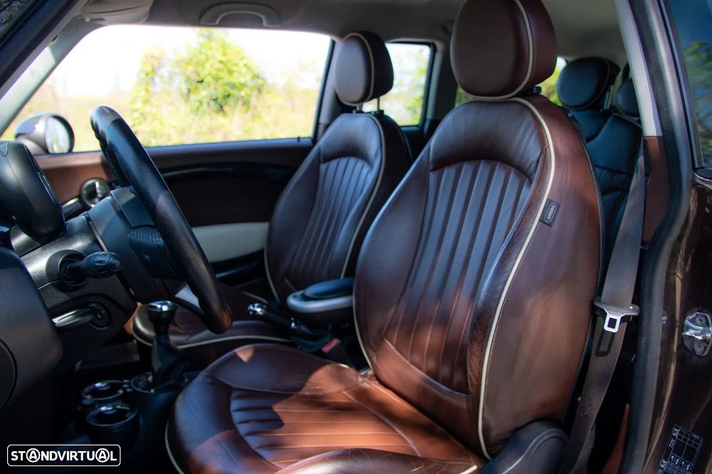 MINI Clubman Cooper D - 36