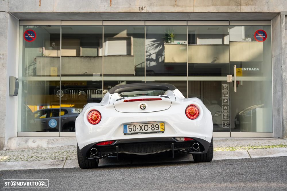 Alfa Romeo 4C Spider 1750 TBi - 22