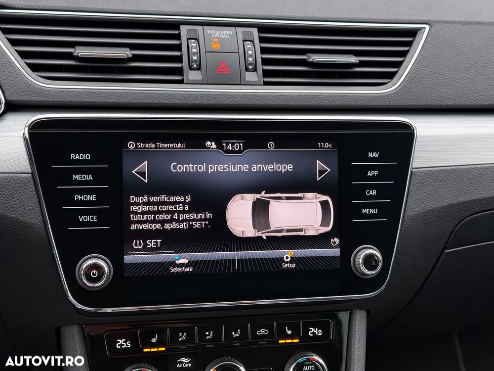 Skoda Superb 2.0 TDI DSG Style - 13