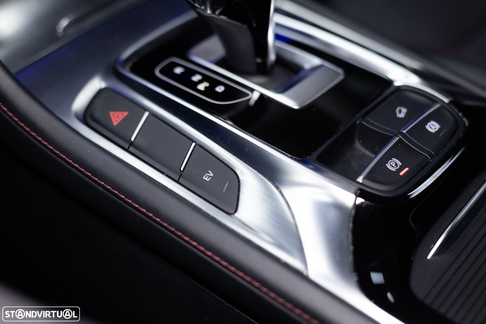 MG EHS 1.5T-GDI PHEV Luxury - 40