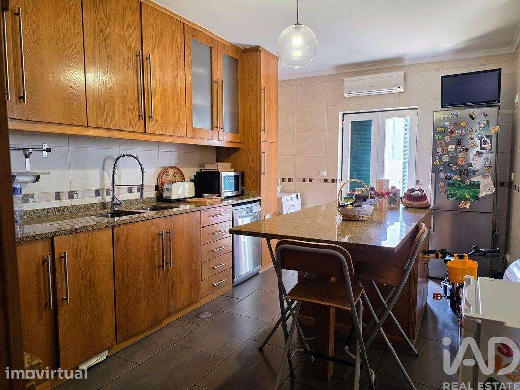 Casa / Villa T4 em Igrejinha de 161 m2 - Grande imagem: 3/26