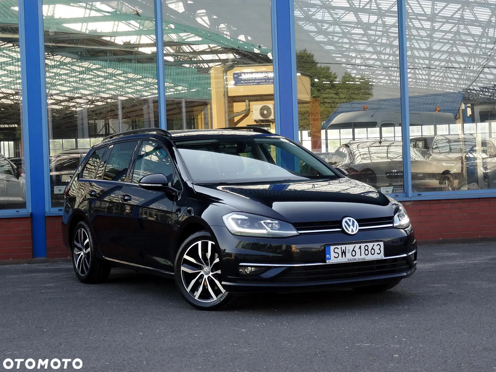 Volkswagen Golf Variant 2.0 TDI SCR Highline - 4