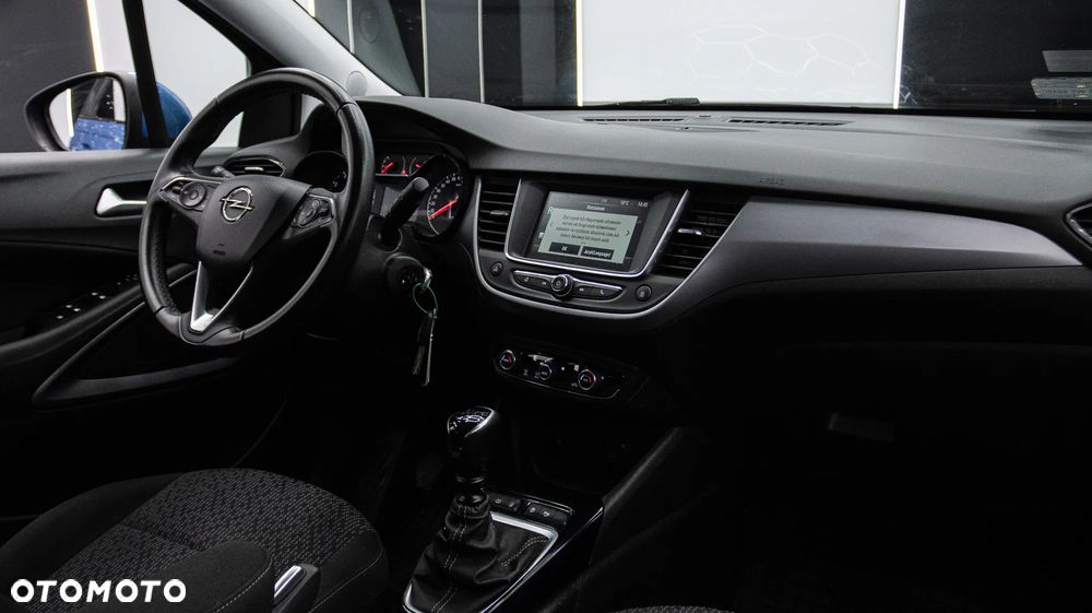 Opel Crossland X 1.2 T Enjoy S&S - 12