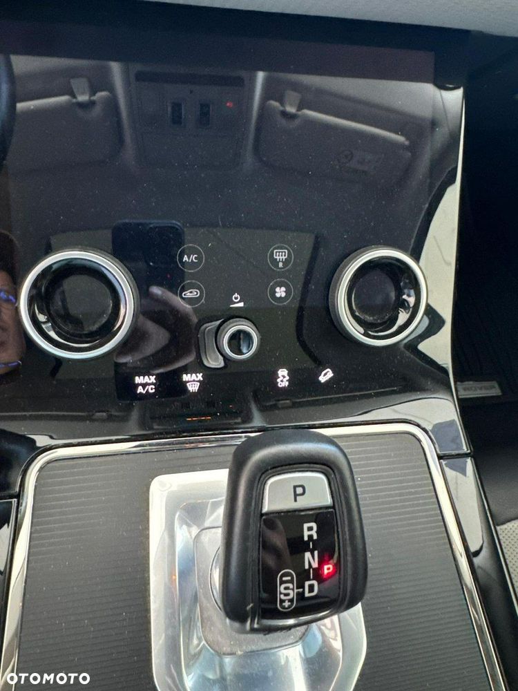 Land Rover Range Rover Evoque - 13