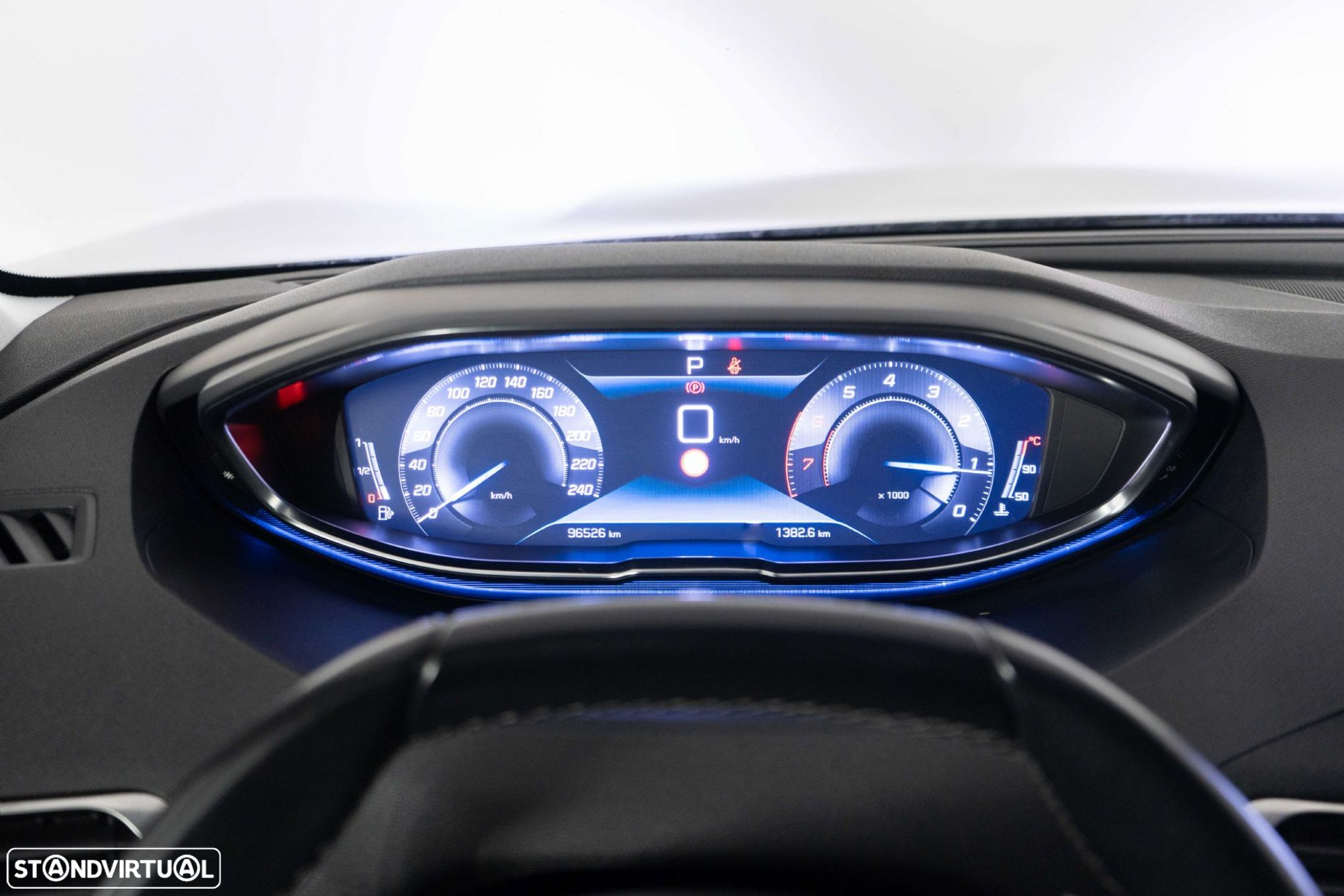 Peugeot 5008 1.2 PureTech Allure EAT8 - 29