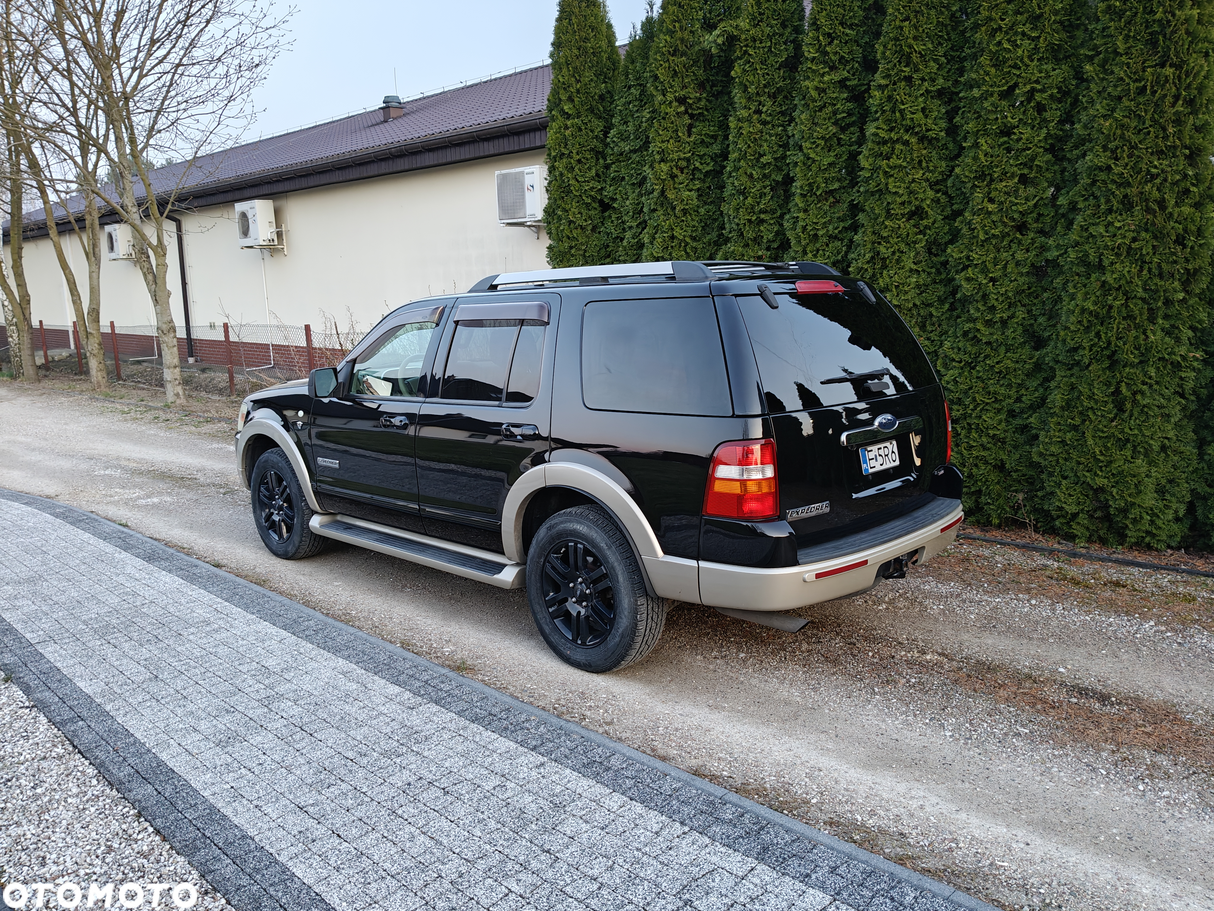 Ford Explorer 4.6 4WD - 5