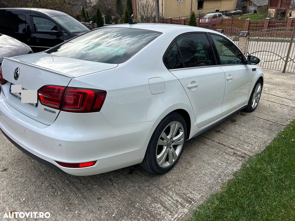 Volkswagen Jetta - 29