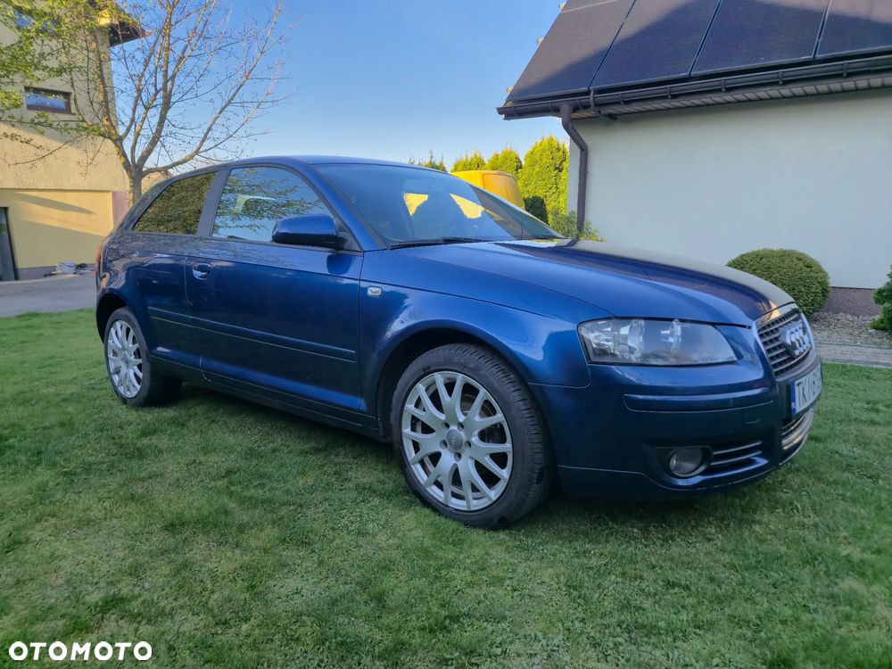 Audi A3 3-drzwiowe 1.6 Ambiente - 2