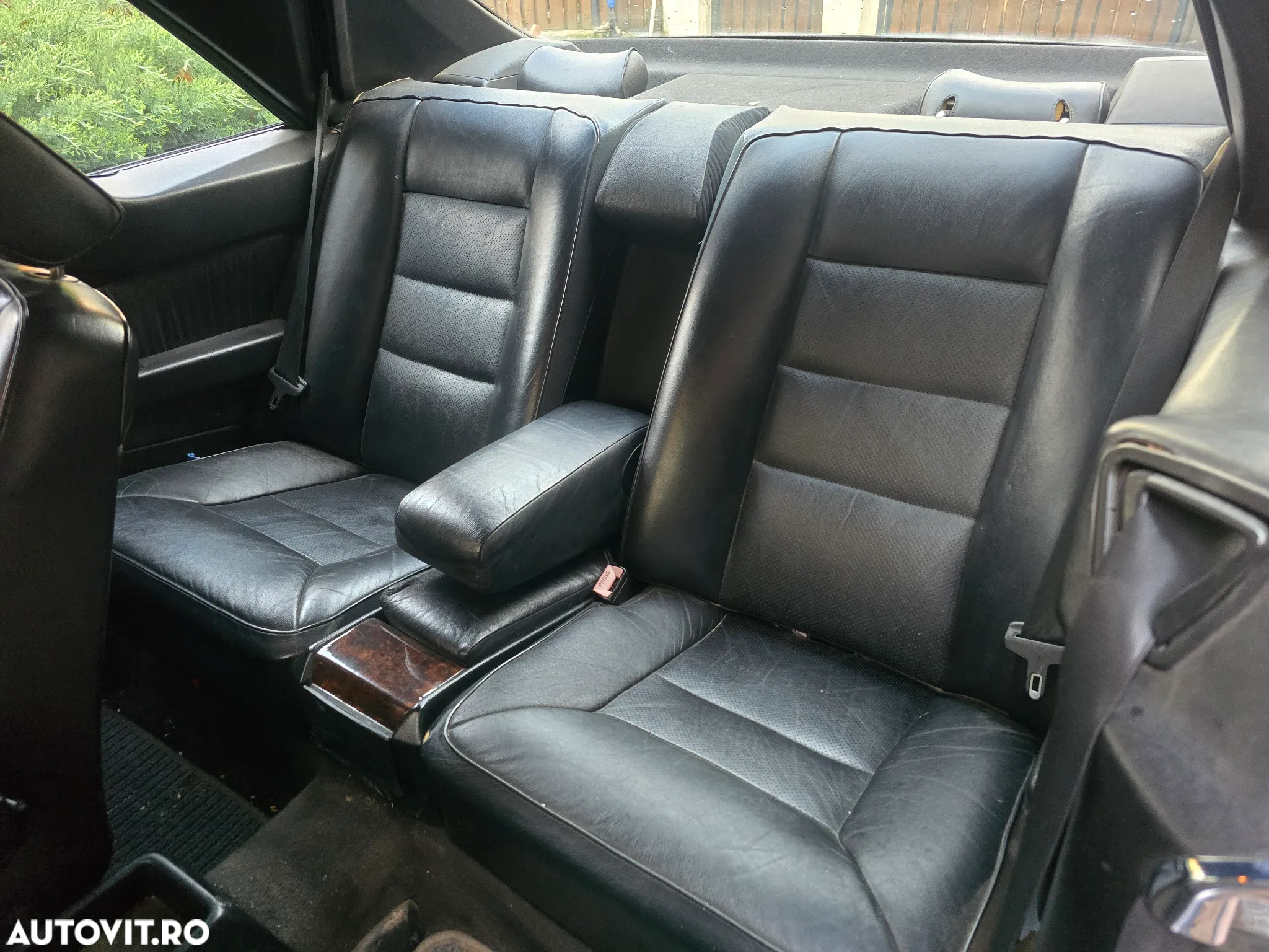 Mercedes-Benz E - 13