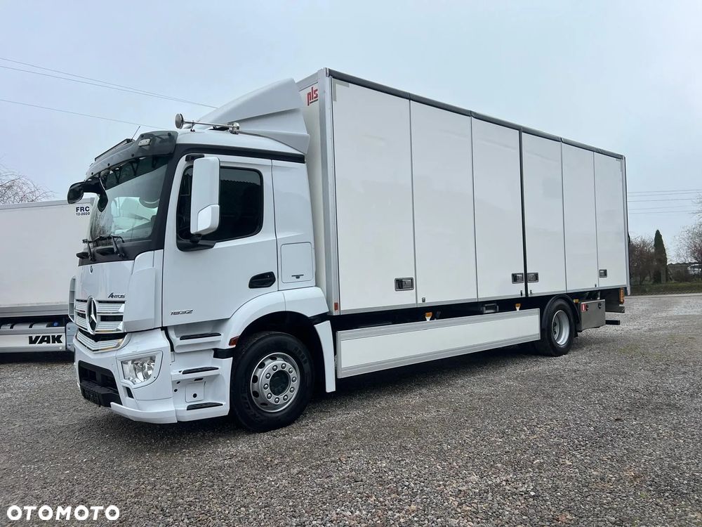 Mercedes-Benz Antos 1832 / Izoterma / Euro 6 / Winda / - 17