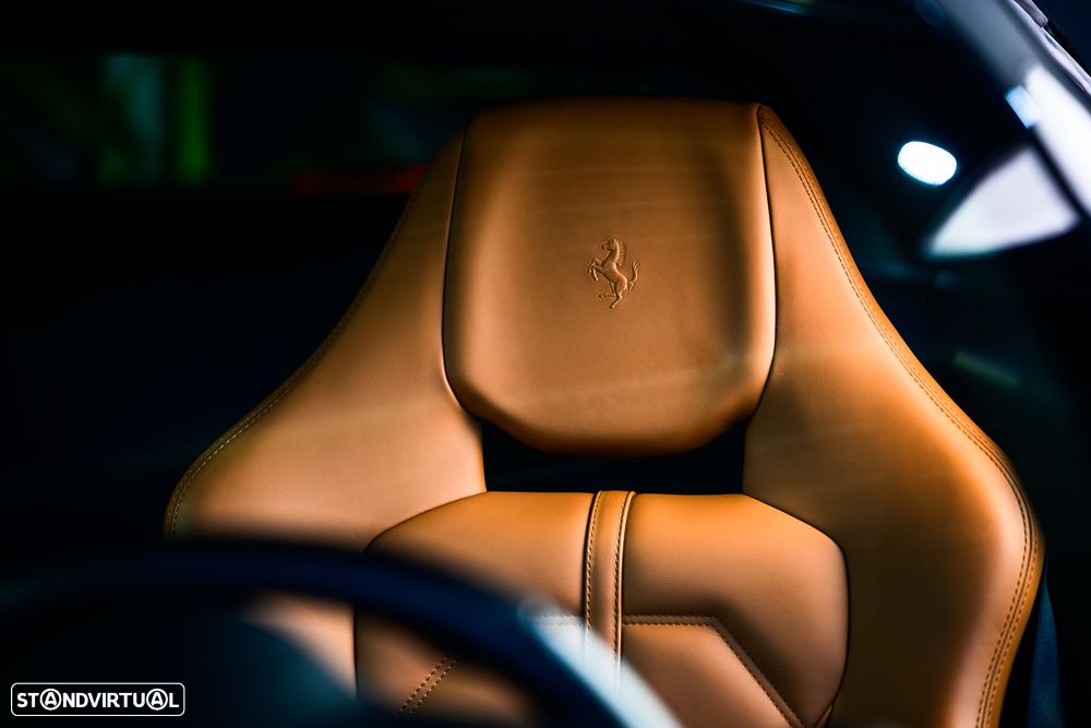 Ferrari 488 GTB - 18