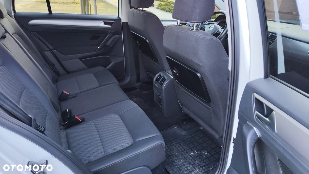 Volkswagen Golf Sportsvan - 11