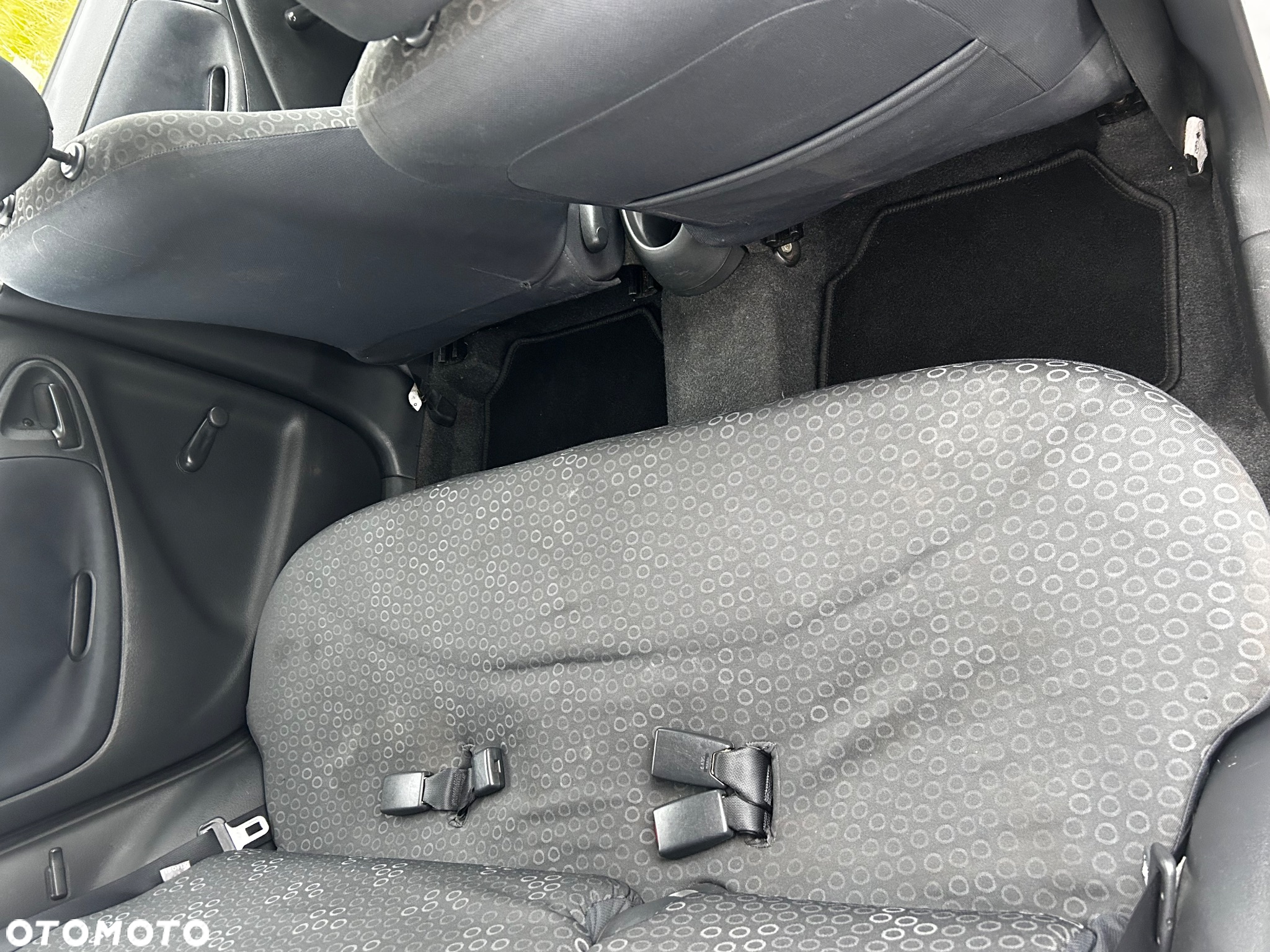 Toyota Yaris - 22