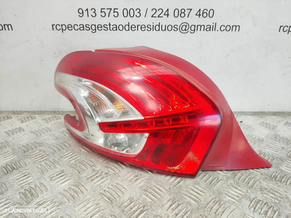 Farolins traseiros trás esquerdo direito LED originais Peugeot 208 Mk1 Fase 1 de 2012 a 2015 - 11