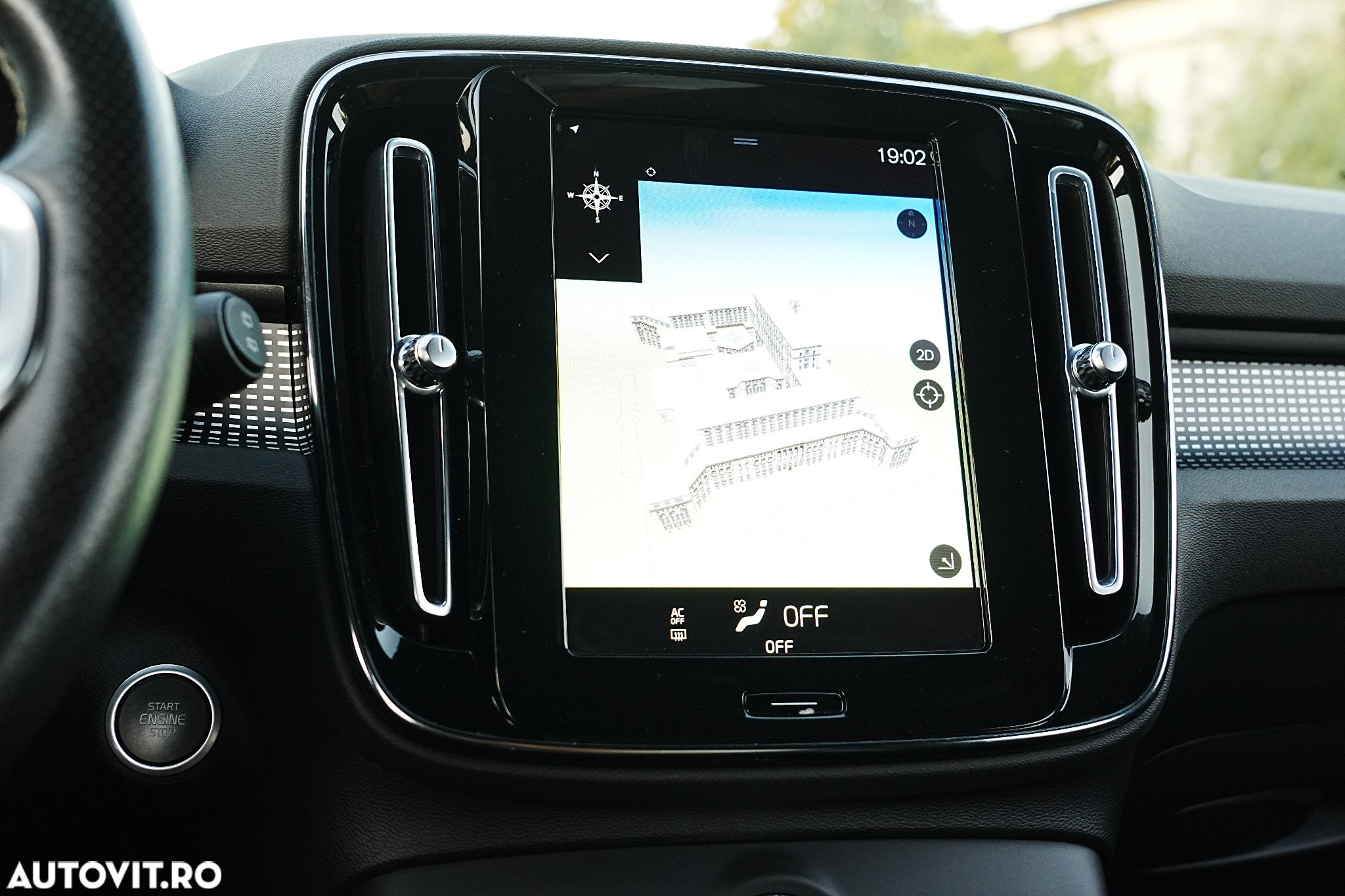 Volvo XC 40 Recharge T5 Twin Engine AT7 R-Design - 24