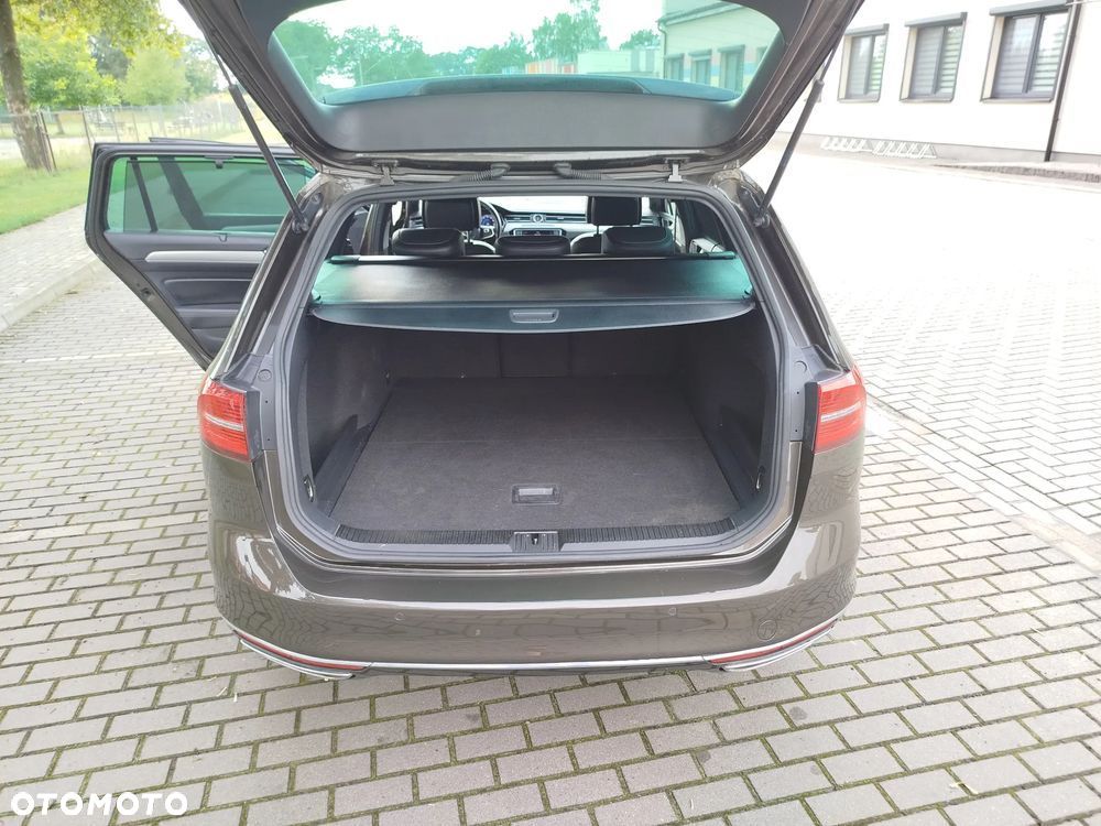 Volkswagen Passat 2.0 TDI BMT Highline DSG - 11