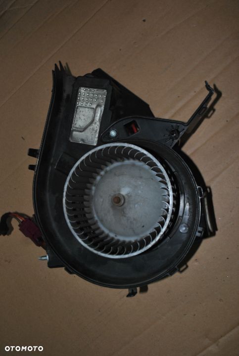 Wentylator nadmuchu rezystor Mercedes E-klasa W212 - 3