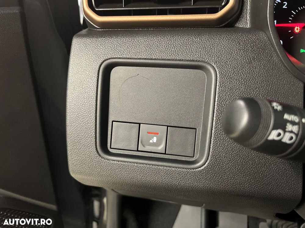 Dacia Duster TCe 150 EDC Journey - 24