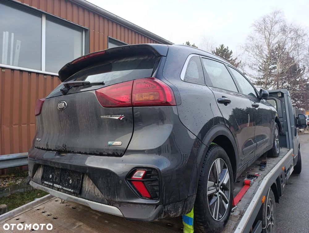 Kia Niro 1.6 GDI PHEV 2WD Vision - 4