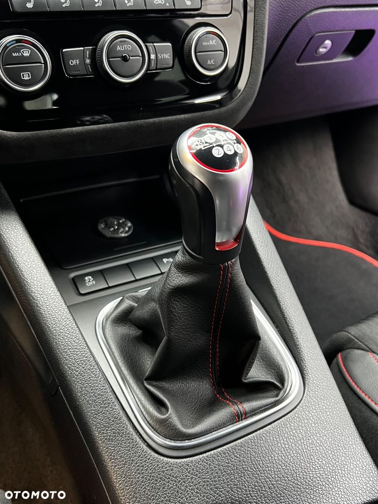 Volkswagen Scirocco 2.0 TSI BMT GTS - 14