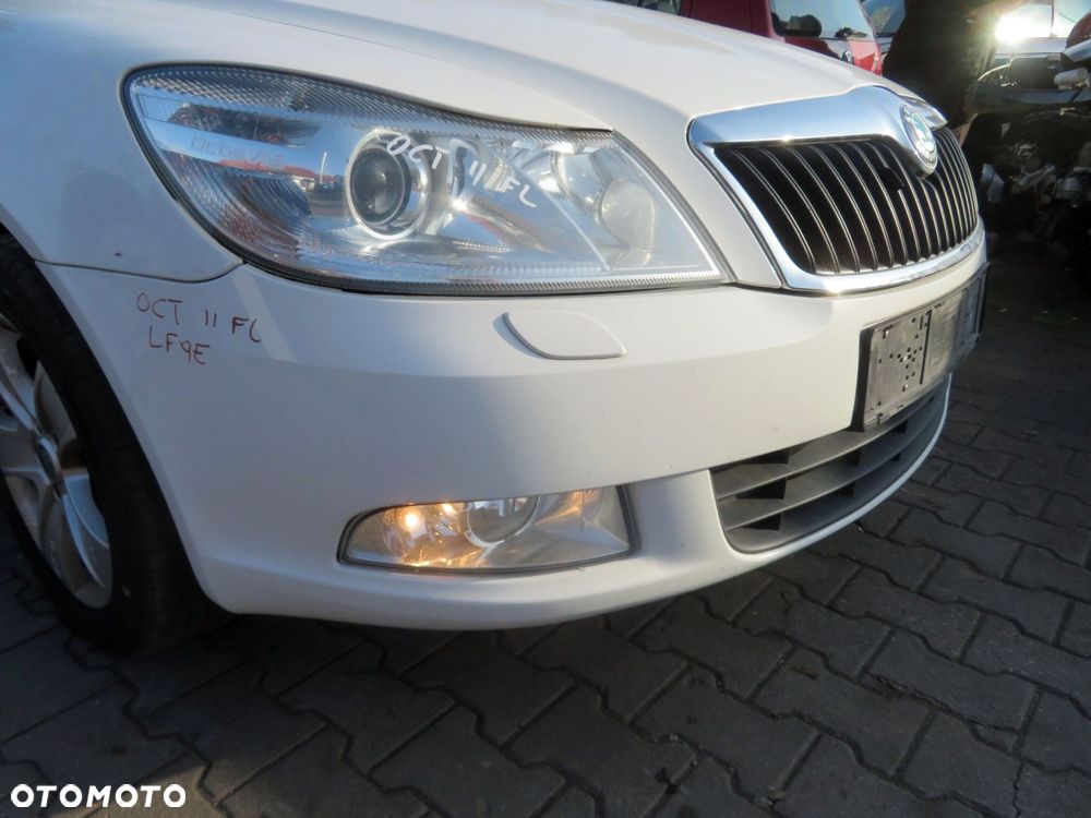MASKA ZDERZAK BŁOTNIKI LAMPY OCTAVIA II LIFT LF9E  SKODA 2008-2013 BIAŁY PRZÓD KOMPLETNY - 10