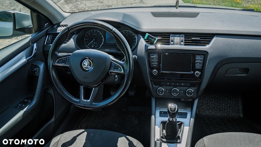 Skoda Octavia 1.6 TDI Style - 8