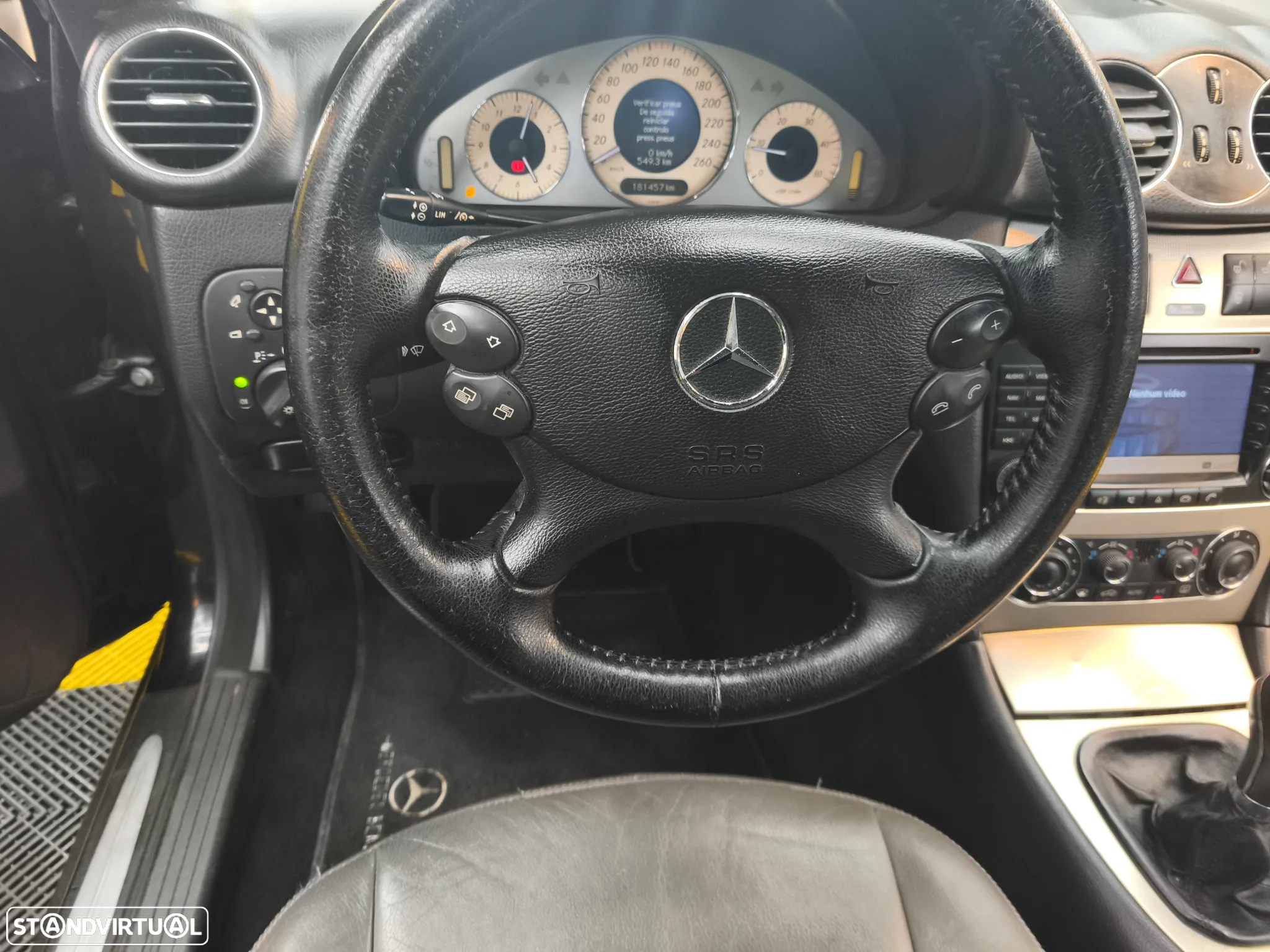 Mercedes-Benz CLK 220 CDi Avantgarde - 8