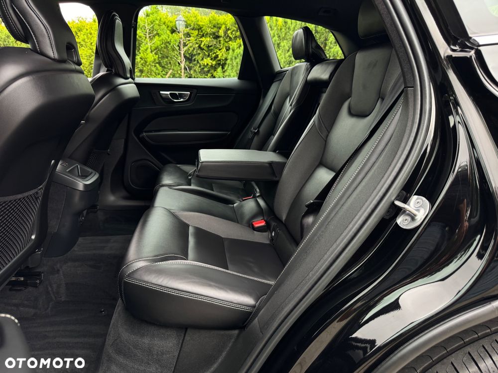 Volvo XC 60 B4 D Geartronic Inscription - 27