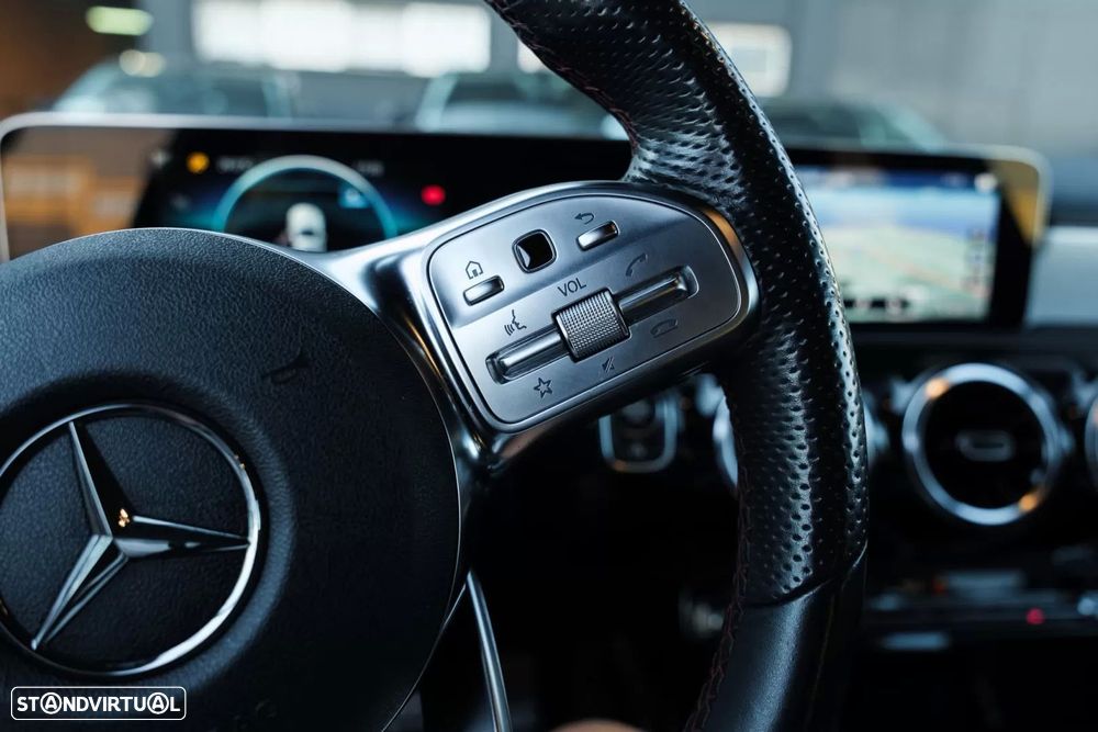 Mercedes-Benz A 160 AMG Line - 14
