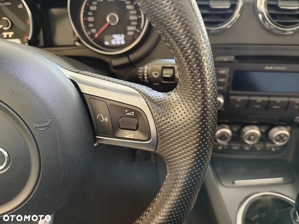 Audi TT Coupé - 25
