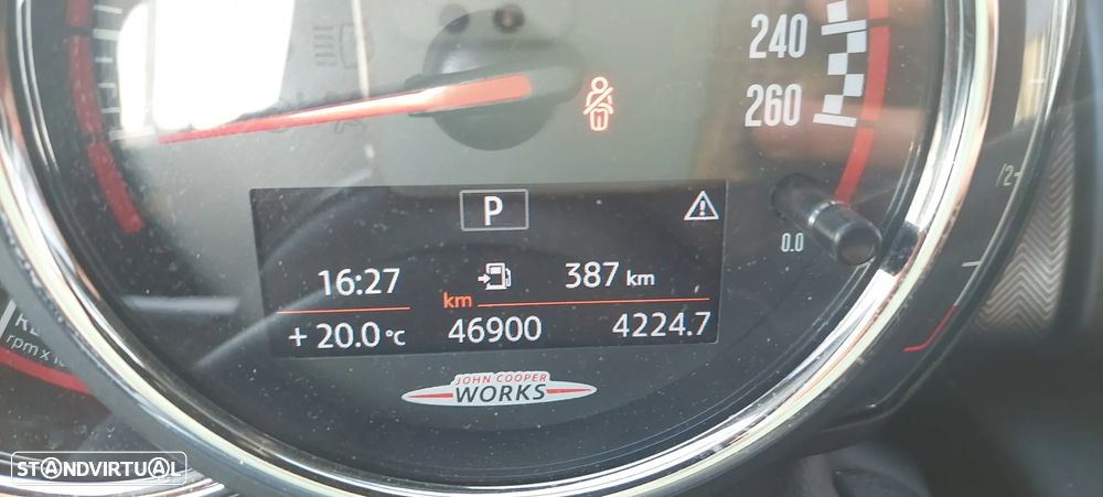 MINI Cabrio John Cooper Works Auto Desportiva - 13