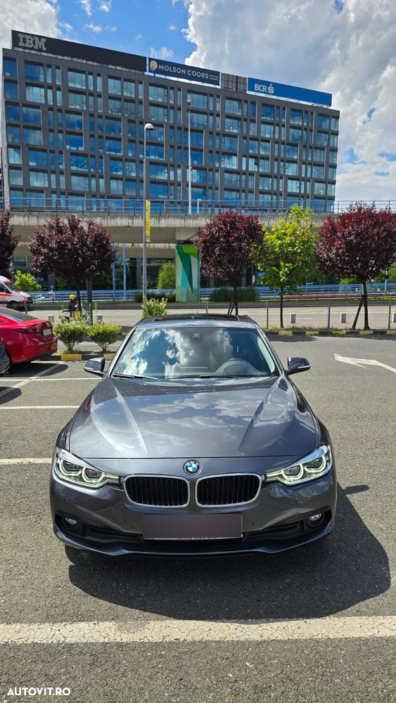 BMW Seria 3 320d Aut. Sport Line - 36