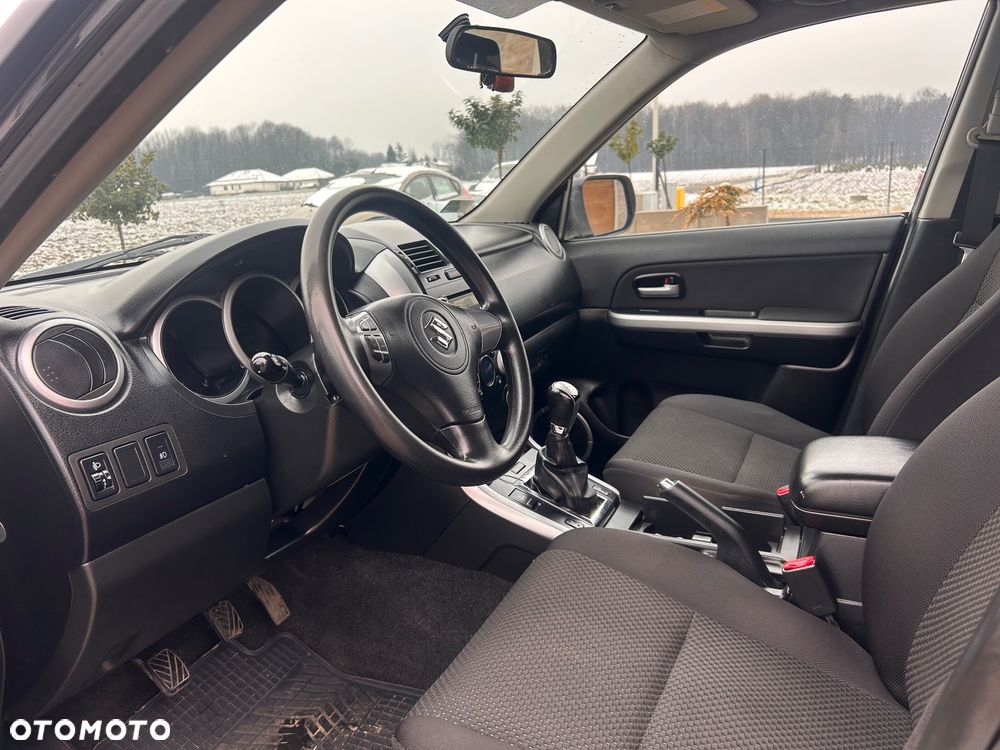 Suzuki Grand Vitara 1.9 DDiS - 6