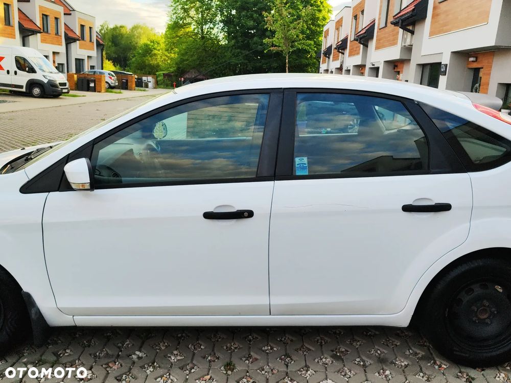 Ford Focus 1.6 Amber X - 9