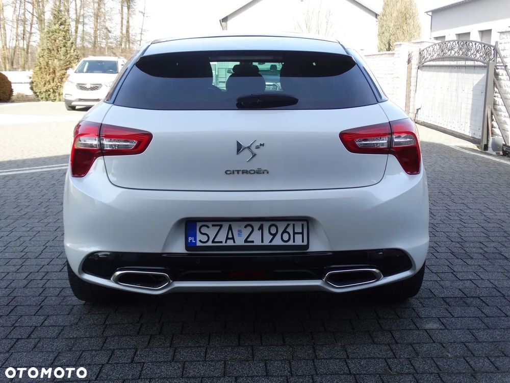 Citroën DS5 Hybrid4 EGS6 SportChic - 7