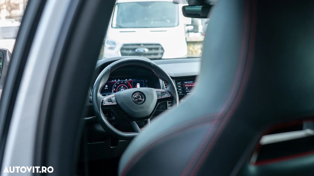 Skoda Kodiaq 2.0 TDI 4X4 DSG RS - 39